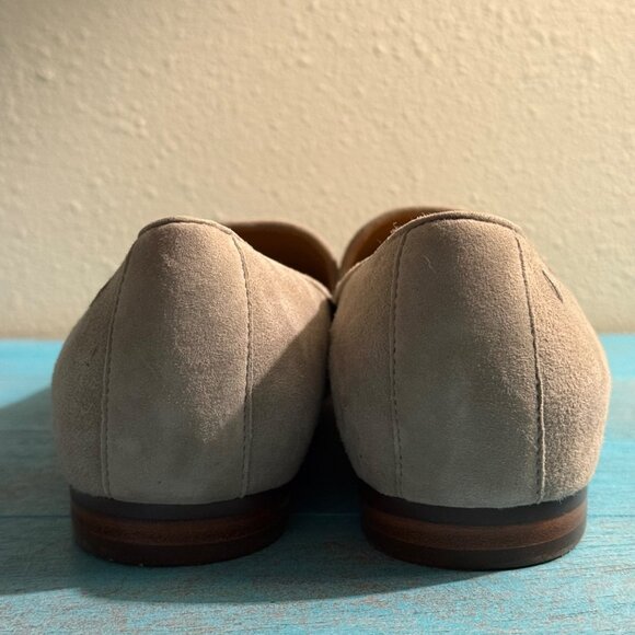 Vionic Willa Suede Slip On Flats in Cream Women's Size 8 - Picture 5 of 9